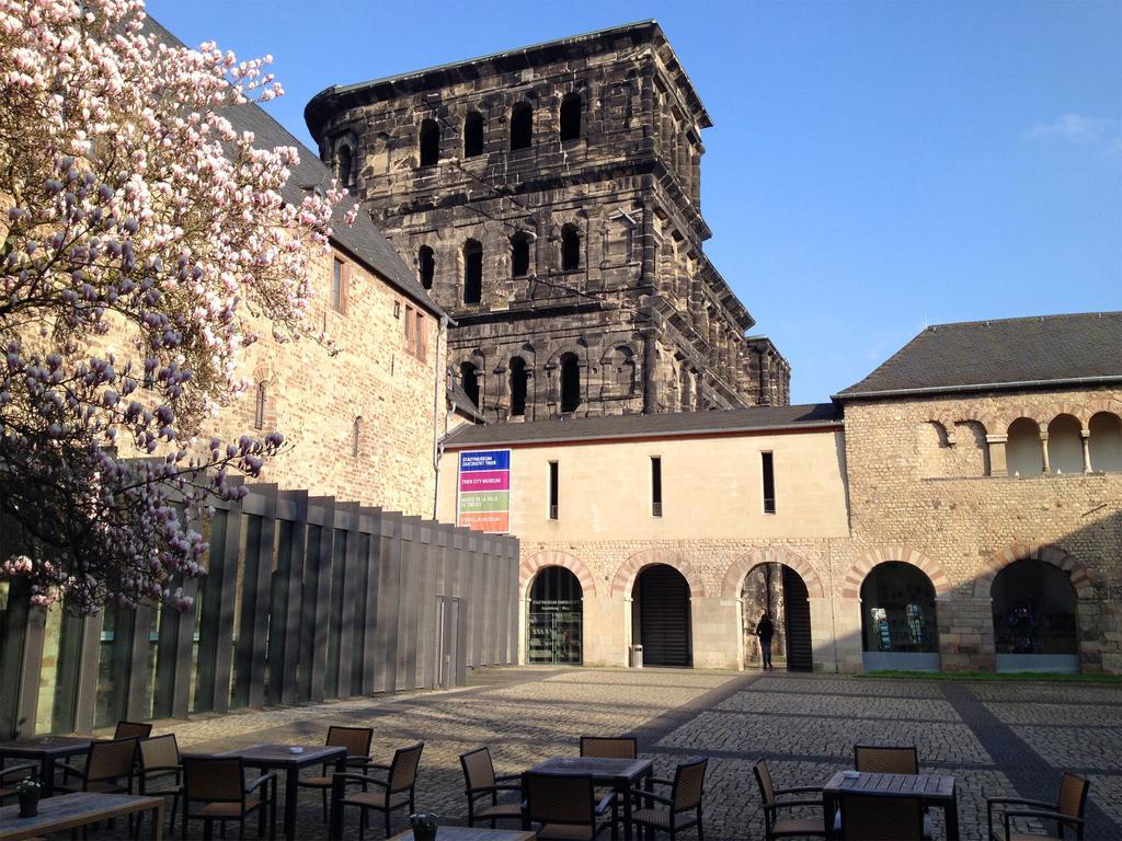 Ferienappartement Hennen Konz Luaran gambar