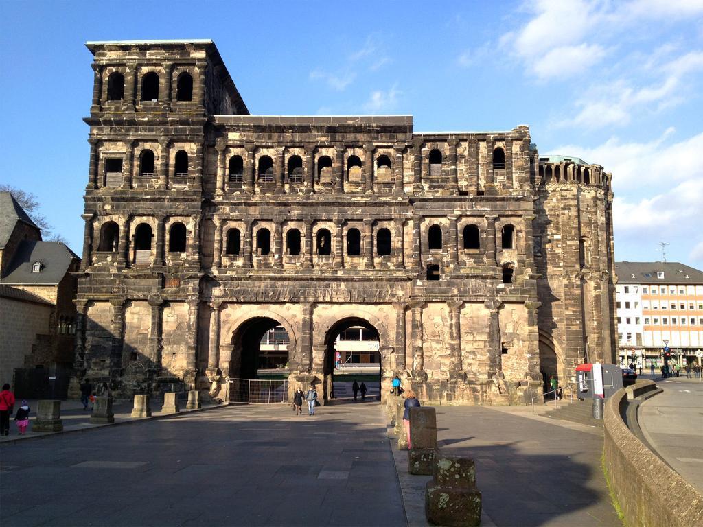 Ferienappartement Hennen Konz Luaran gambar