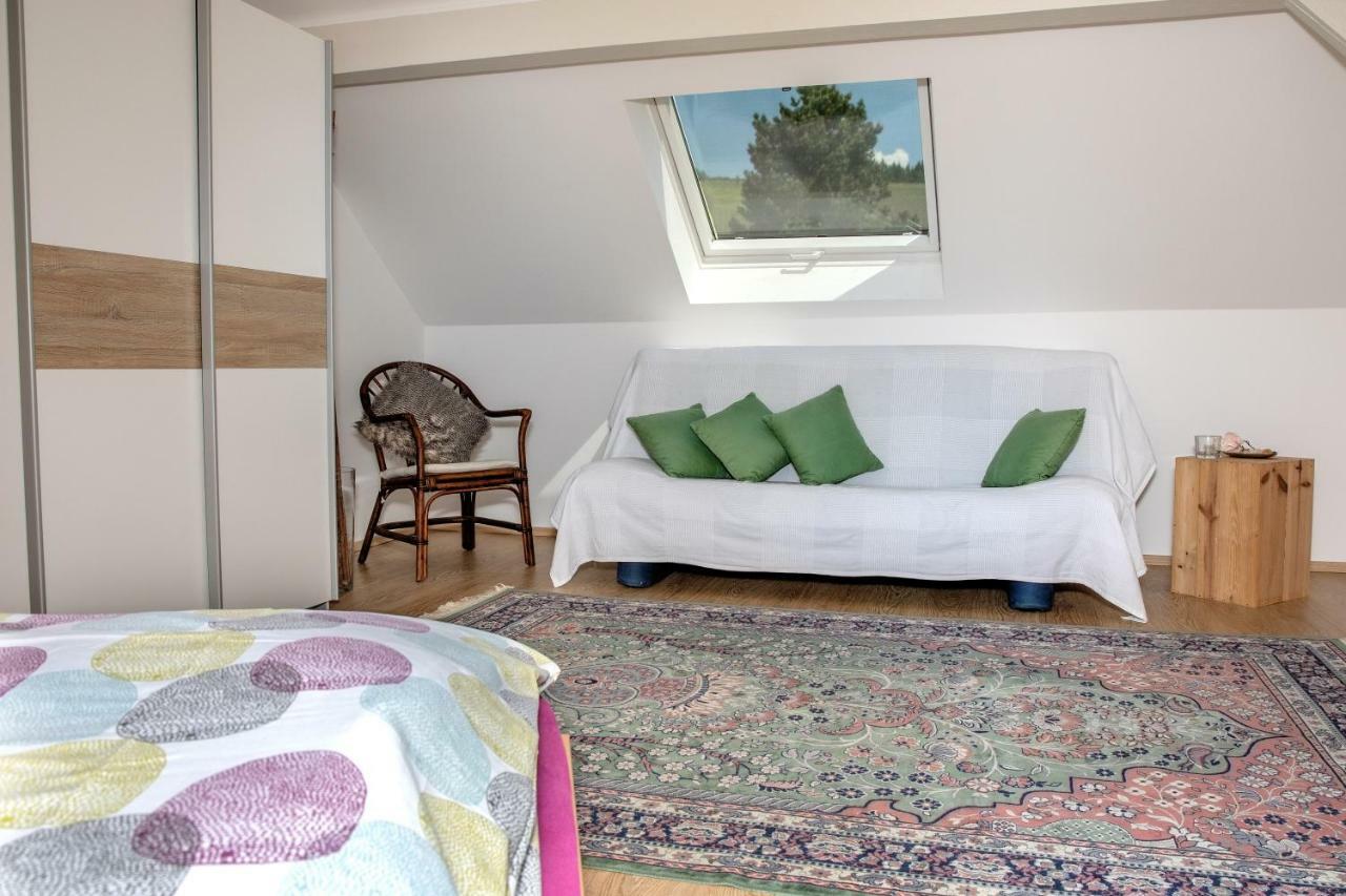 Ferienappartement Hennen Konz Luaran gambar